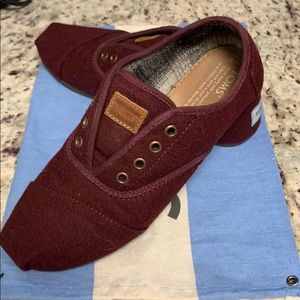 Toms Cordones in Burgundy (Wool)